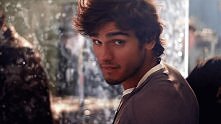 Hmmm... :D gif