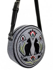 Okrągła torebka z filcu z haftowanym wzorem