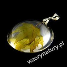 Wisiorek z listkiem. Wzory Natury biżuteria z żywicy