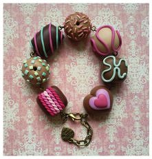 Bransoletka z pączków