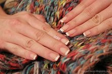 Frencz na naturalnych paznokciach