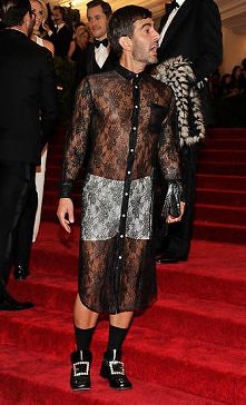 zapomniał o męskości... :(