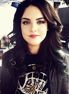 Liz Gillies