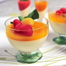 budyn z musem i owocami