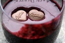 koktajl jagodowy. PRZEPIS PO KLIKNIĘCIU NA OBRAZEK.