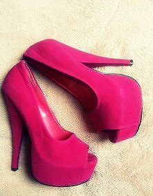 DeeZee <3 śliczne są niestety na mnie za duże :/