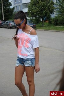 Kocham takie bluzeczki ;)