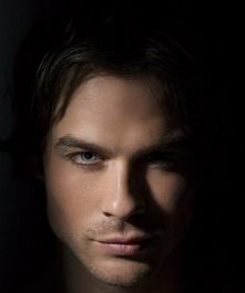 Damon Salvatore (Ian Somerhalder)