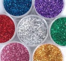 Jadalny brokat.
 Edible Glitter!! 1/4 sugar, 1/2 teaspoon of food coloring, baking sheet and 10 mins in oven