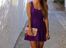 skromna sukieneczka