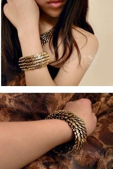 Jak tą bransoletkę nazwać? kolce? ćwieki? - jest niesamowita!!! taka hmm masywna!! - zdjęcie pochodzi z aukcji allegro.