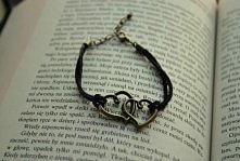 bransoletka 2 serca ;)
zapr...