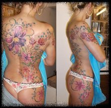 duży motyw floralny