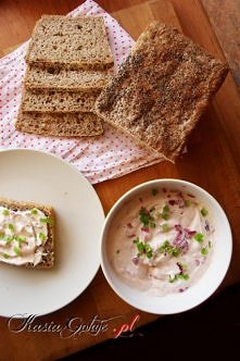 Twarożek paprykowy. Przepis po kliknięciu w zdjęcie