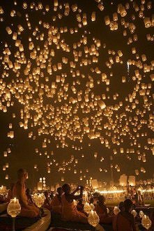 Loy Kratong (Floating Lante...