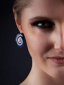 Sail away with me

Biżuteria: Safiyyah Jewelry Art
Photo: Fedja Jakubovic
Hair&Make up: Cathy De Neve