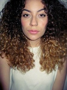 zakręcona.. zakręcona :D