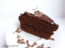 Tort Sachera

100 g gorzkie...