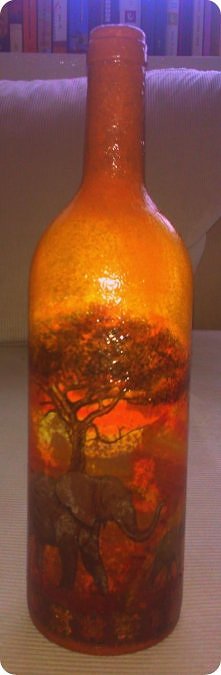 nowe wcielenie butelki po winie ;)