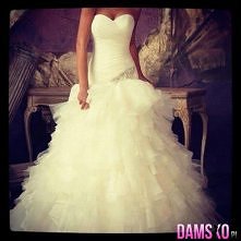 piękna suknia ślubna