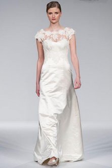 Emma Hunt, model Cora