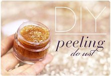 Potrzebujemy :

- pojemniczek na peeling
- łyżeczka miodu
- łyżeczka oliwy z oliwek
-łyżeczka cukru
- kilka kropli soku z cytryny

Przygotowanie :

Zaczynamy od łyżeczki miodu i...