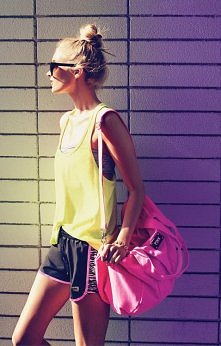 Ktoś wie skąd ta torba? alb...