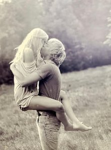 Zasypiać przy tobie, dotyka...