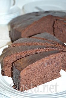 Składniki
2 łyżki mąki
4 łyzki cukru
2 łyżki kakao (ja daję zawsze jedną łyzkę gorzkiego kakao i jedną słodkiego - typu instant)
4 łyzki mleka
1 jajko
2 łyżki oleju
1/2 łyżeczki...