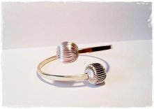 bransoletka Metalowe kule (20zł), zobacz więcej na:
allishop.blogspot.com