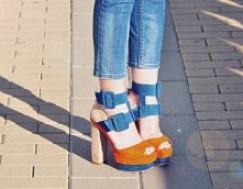 Niebieski z pomarańczowym i...