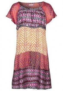 Kaffe KELLY Tunika różowy - Kliknij i sprawdź modele -  Cena: 169 zł. Kaffe KELLY Tunika różowy Promocje w Zalando.pl | materiał zewnętrzny: 100% wiskoza | Promocje teraz Darmow...