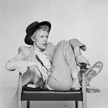 - Bowie -
