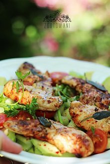 Sałatka z grillowanym kurczakiem