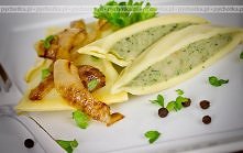 Pierogi z farszem szpinakow...