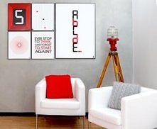 Strzał w piątkę może być strzałem w dziesiątkę, gdy zestaw wyrazistych, czerwono-czarnych plakatów doda charakteru i spójności do twego mieszkania, kafejki czy biura. Poduszki w...