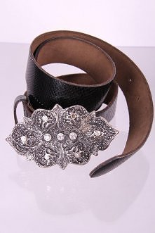 BOUTIQUE1.PL  Otworzył się nowy sklepik w internecie z odzieżą nową i second-hand . SUPER MARKI , końcówki kolekcji , Rzeczy od Projektantów ! PRZEKONAJ SIĘ SAMA ! :)ROZMIARY OD...