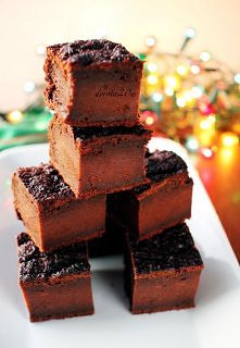 BROWNIE MARCHEWKOWO-PIERNIK...