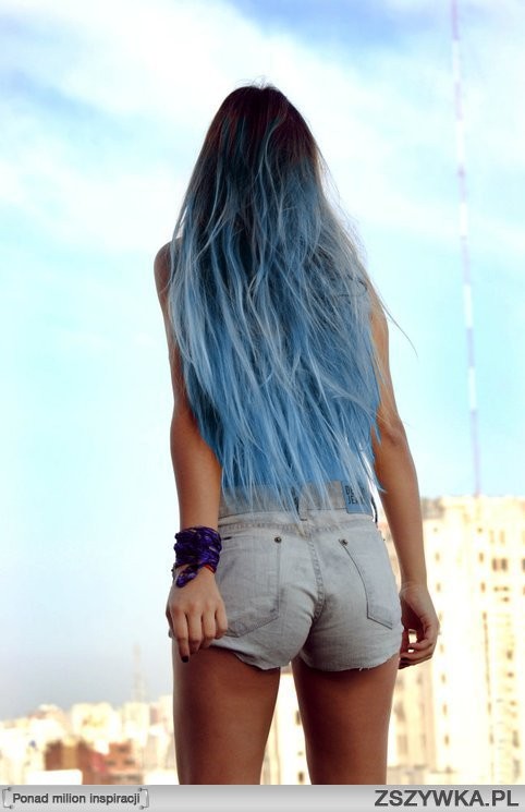 Niebieskie włosy ♥
