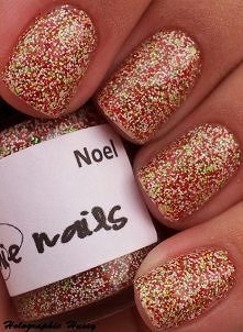 nails
