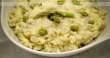Risotto ze szparagami i serem brie