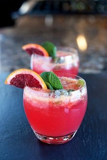 Blood Orange Mojito

8-10 l...