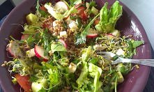 Wiosenna sałatka z kaszą gryczaną