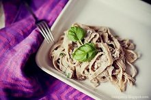 Pełnoziarniste tagiatelle z pastą grzybowo pietruszkową