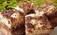 czekoladowa rozkosz

ciasto:
6 jajek
12 dag mąki ziemniaczanej
6 dag mąki pszennej
18 dag cukru
1 cukier waniliowy
1 ½ łyżeczki proszku do pieczenia
9 łyżek zimnej wody
2 łyżki ...