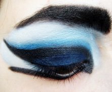 Blue and black sky

colorfulmadworld.blogspot.com

/2013/04/blue-and-black-sky.html