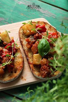 Bruschetta z warzywami