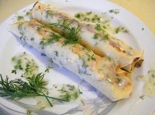 Naleśniki z pieczarkami i sosem koperkowym