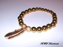 Zapraszam na fb - AMS Handmade - tam znajdziecie dużo ciekawych projektów biżu... :)