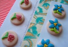 można je wykorzystać, np. przy tworzeniu kartek :)